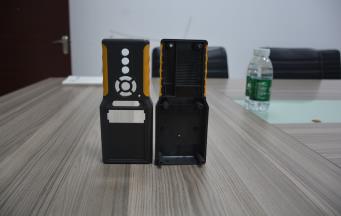 薄壁注塑加工的精度如何提高？